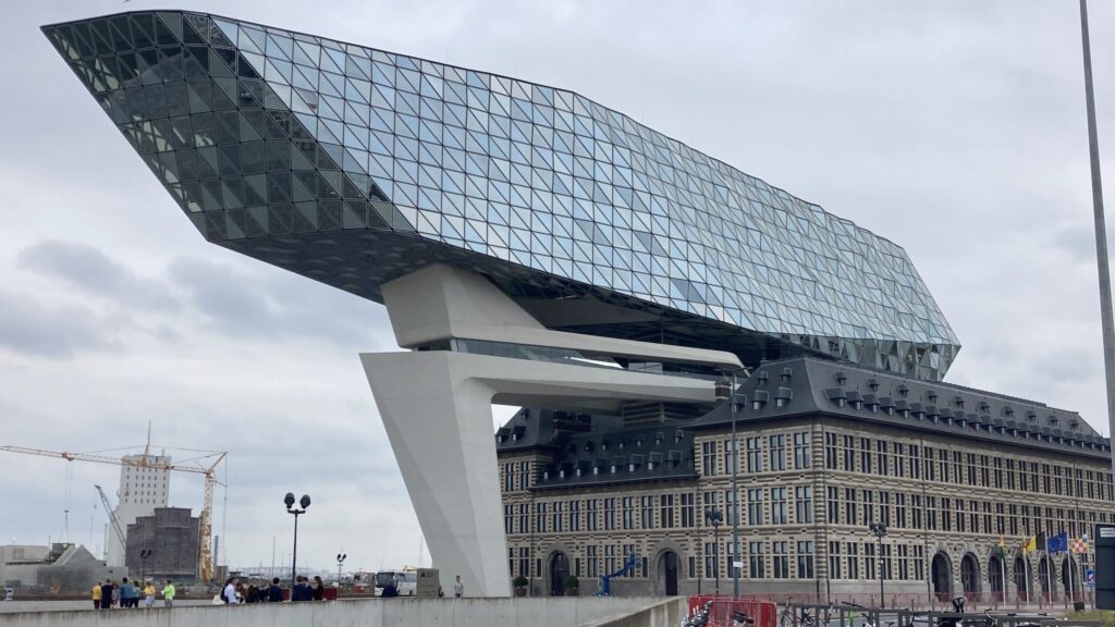 architekturreise antwerpen stadtführung